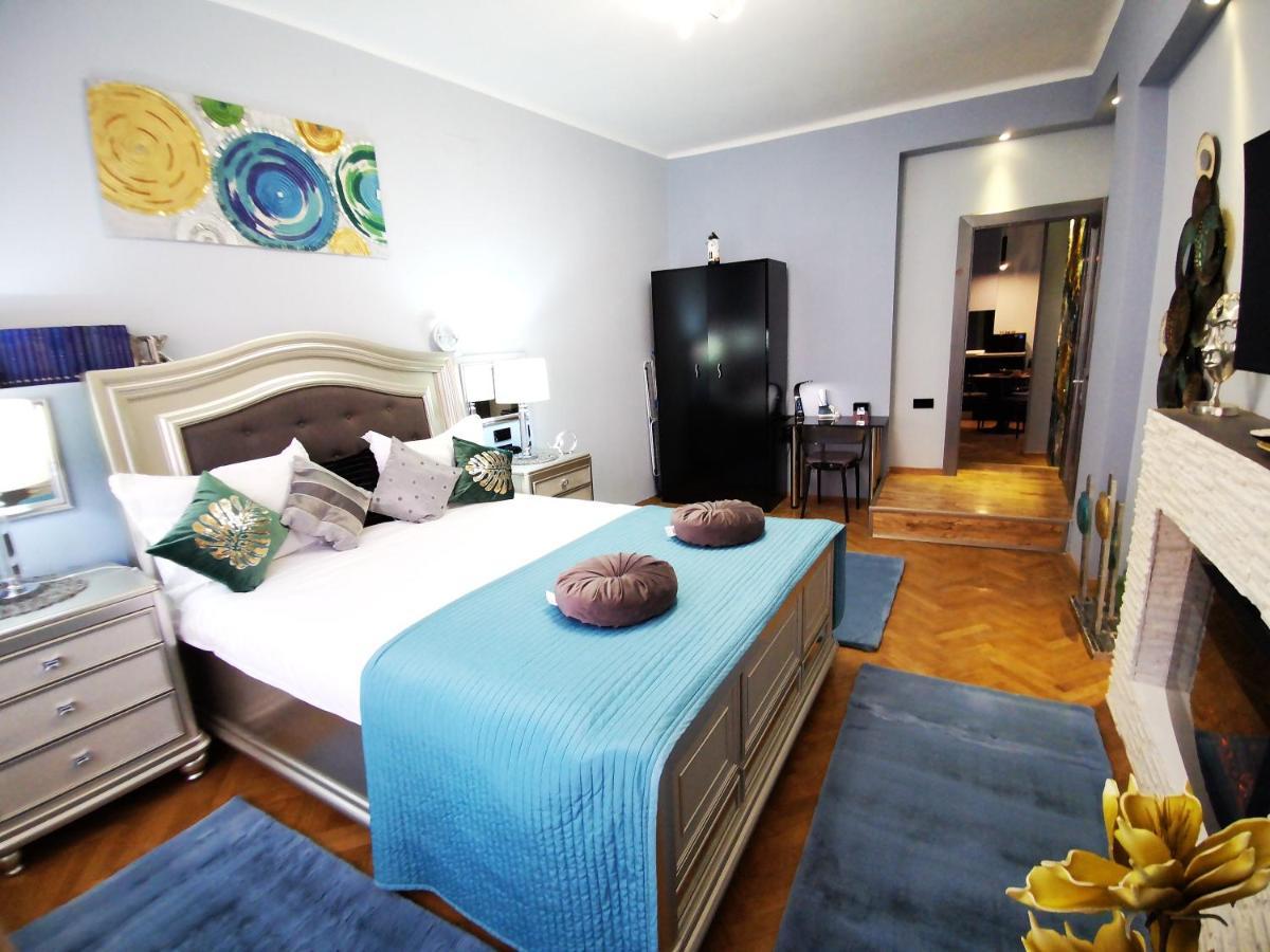 Apartament Sabrina Central Brasov Ngoại thất bức ảnh