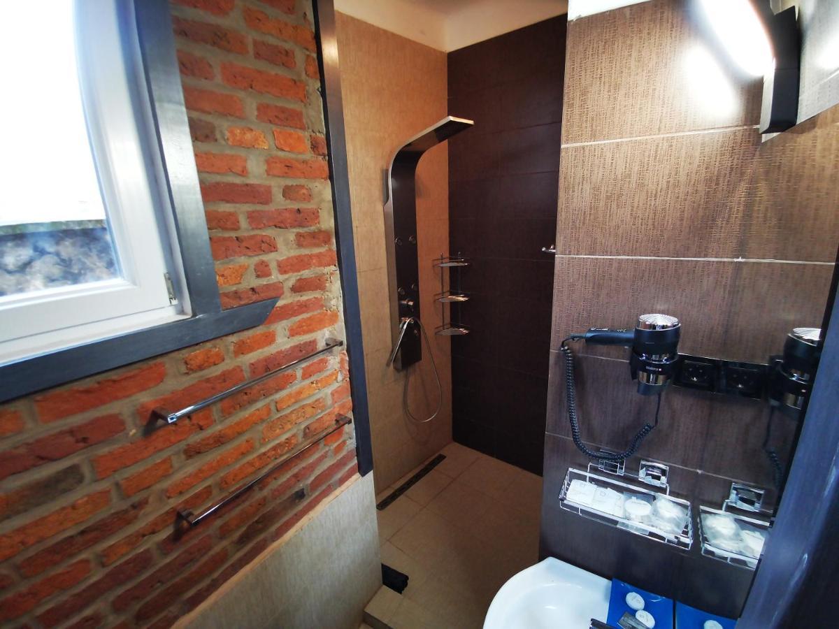 Apartament Sabrina Central Brasov Ngoại thất bức ảnh