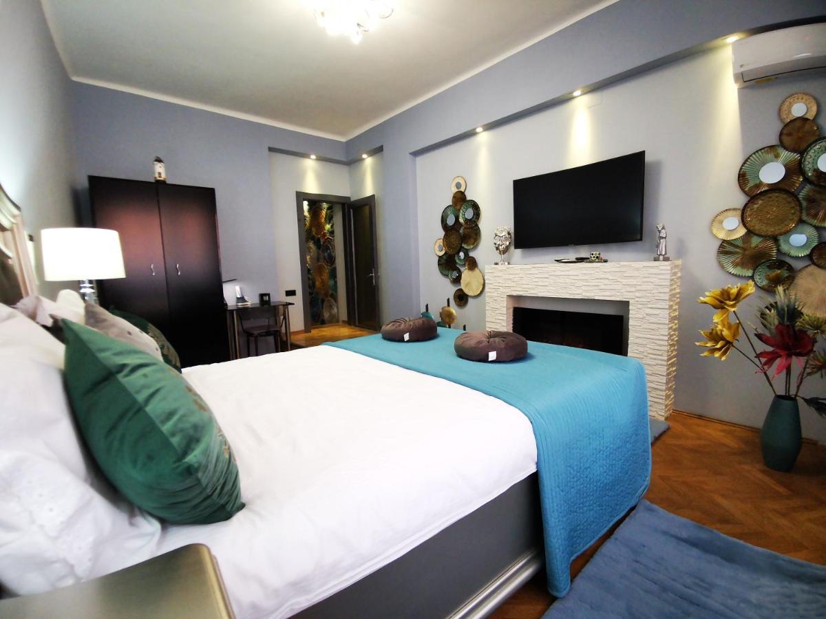 Apartament Sabrina Central Brasov Ngoại thất bức ảnh