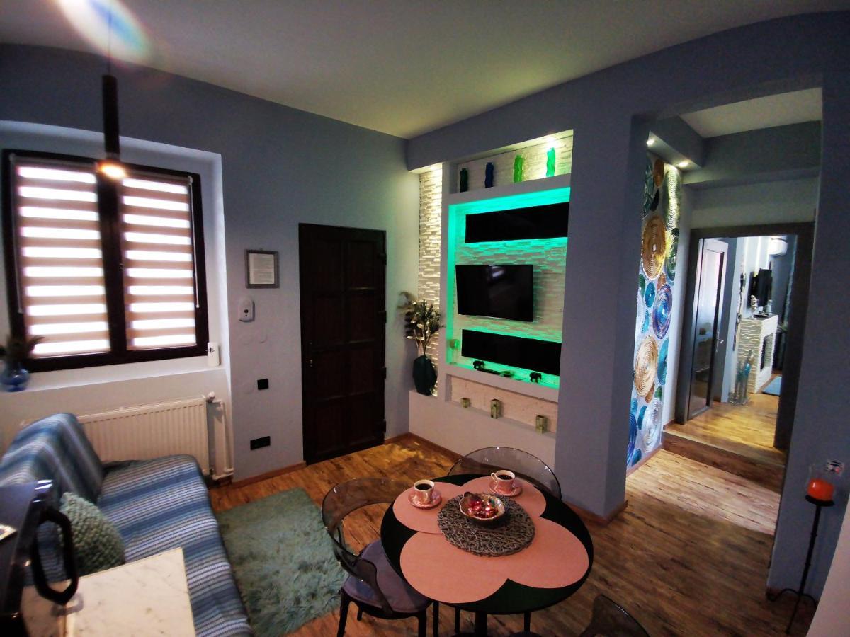 Apartament Sabrina Central Brasov Ngoại thất bức ảnh