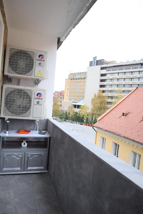 Apartament Sabrina Central Brasov Ngoại thất bức ảnh